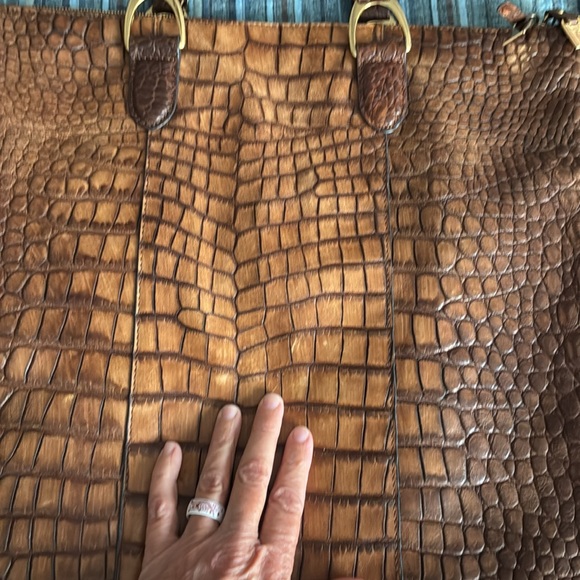 Brown leather Crocodile Pattern GILI Bag - Picture 5 of 8